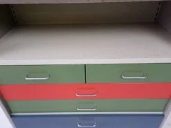 Gispen 5600 Industrial Cabinet, 1950s -Bookcases Sales 5bcee447 0068 4bd6 97f5 2abc2da5a50d