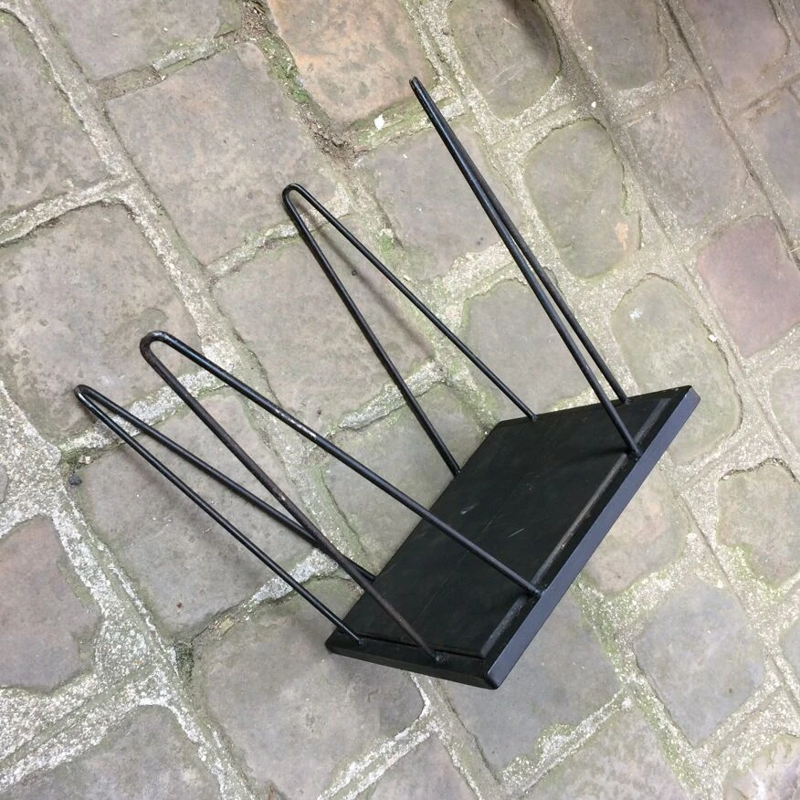 Pedestal Table With Children's Ceramics 7 Pedestal Table With Children's Ceramics - Image 7