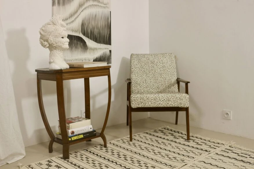 Art Deco Curved Wood Pedestal Table Ref Bagatelle. 1 Art Deco Curved Wood Pedestal Table Ref Bagatelle.