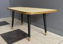 Low Yellow Formica Side Table 1960s -Bookcases Sales 5e873a37 890e 4315 8e17 ec603f119118