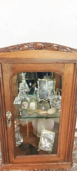 Art Deco Showcase 15 Art Deco Showcase -Bookcases Sales 5fb78b5d 352c 4497 9eaf 0fc16d0deefc