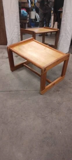 Vintage Design Children's Desk Coffee Table 70 -Bookcases Sales 606d99a2 8d93 4726 ad1b 3c539db895f9