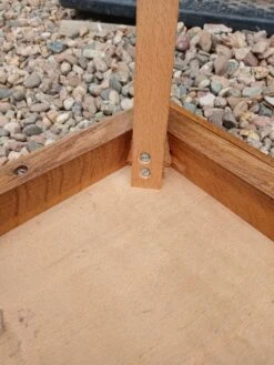 Small Old Side Table -Bookcases Sales 60e748fe ea45 4db1 9073 2cd36e4ba1e4