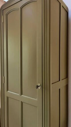 Parisian Bonnetière -Bookcases Sales 62d31852 a51b 4354 80e8 e34352859905