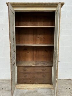 Huge Wardrobe Early 20th Century -Bookcases Sales 6311c183 c937 45f4 8cdb b929fc1cb655