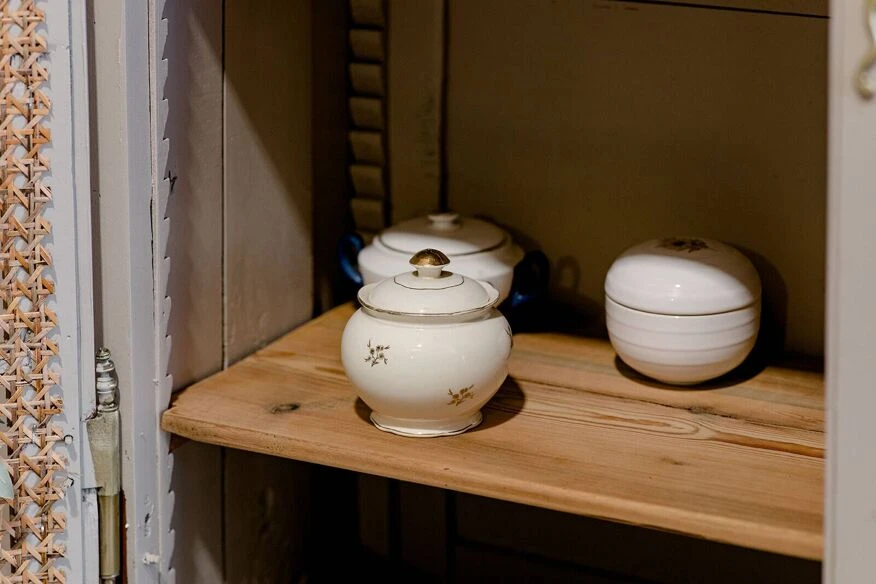 2-door Display Case Wood & Canework 5 2-door Display Case Wood & Canework - Image 5