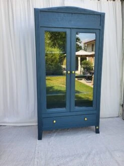 Parisian Display Cabinet With Drawer -Bookcases Sales 656307c7 6857 4e8e 8354 d3a090bec2b1