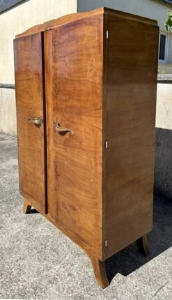 Wooden Wardrobe, 30s/40s, Wardrobe, Shelves -Bookcases Sales 6d9139fb 2e41 4a83 bdae fdf4c1308088