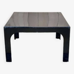 Fiberglass Side Table In The Style Of Marc Berthier For Prisunic