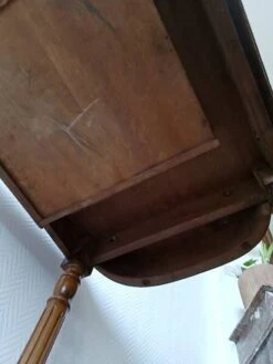 Art Deco Center Table -Bookcases Sales 6fc982db d38e 4ff6 a469 25152cbcb4dc