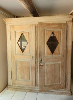 Scandinavian Look Wardrobe -Bookcases Sales 709fd613 d433 48bd adb5 687765a31f6f