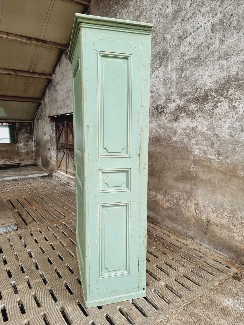 Antique Cabinet XXL Pastel Mint Green Linen Cabinet 19 Antique Cabinet XXL Pastel Mint Green Linen Cabinet - Image 19