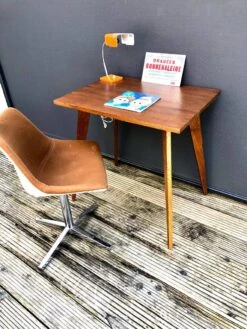 Small Compass Table -Bookcases Sales 79111d25 a74a 42e2 a425 6f96ad3a96f4