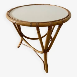 Vintage Rattan Side Table -Bookcases Sales 79ba8c37 2524 4f78 a79e 2638a1a57ac6