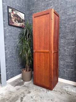 Standing Man Wardrobe -Bookcases Sales 7af65cbf b135 4b07 b51d 3935d26f5a33