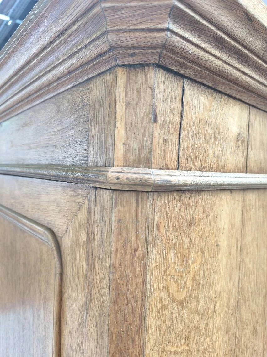 Louis Philippe Linen Cupboard In Blond Oak 3 Louis Philippe Linen Cupboard In Blond Oak - Image 3