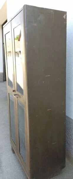 Old Green Glazed Metal Cabinet -Bookcases Sales 7caaa719 7a03 4259 a412 da886bd2ab3b