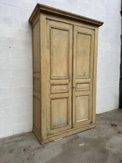 Huge Wardrobe Early 20th Century -Bookcases Sales 7cc7af69 3949 43d0 9f13 c34575329a54