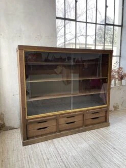 XXL Oak Display Cabinet -Bookcases Sales 7fa07098 fc44 45f3 b1c0 06007f973c7b