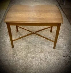 Modernist Table -Bookcases Sales 7ff5184b 5fe5 4903 bb42 de832e1162df