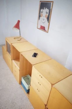 9 X Derk Jan De Vries Module Kommode Würfel Schrank Sideboard -Bookcases Sales 809e33ce ba4a 4c67 8a73 31ff7d497683