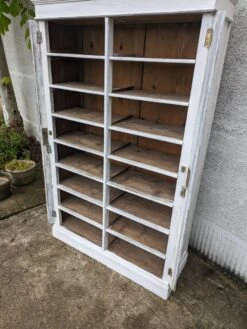 Cardboard Box, Shelf, Locker -Bookcases Sales 833b2a84 08d3 46e7 8d13 f55827469095