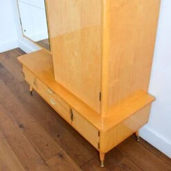 Wardrobe / Storage Unit Design 1950 Vintage -Bookcases Sales 83d75340 79f5 4cef b9fc 67e325d1eb22