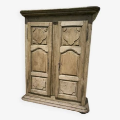 Small Louis XIV Period Cabinet In Natural Solid Oak -Bookcases Sales 85b5ffe1 3e5b 4e1d be3f 398bc774b5a5