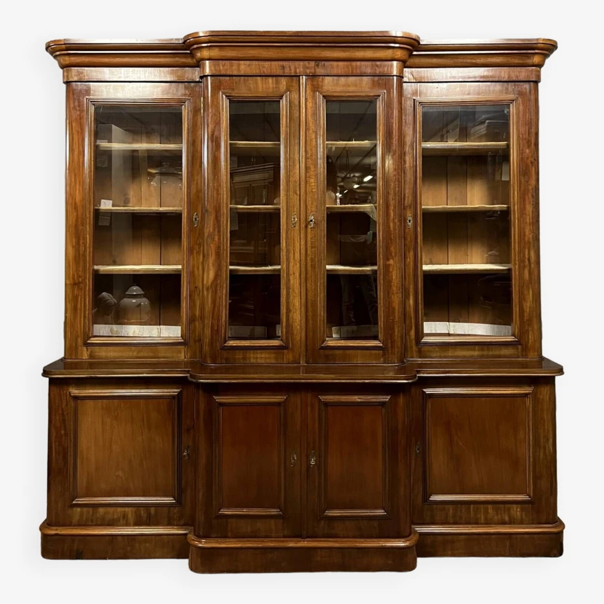 Superb Napoleon III Period Projection Bookcase In Mahogany 5 Superb Napoleon III Period Projection Bookcase In Mahogany - Image 5