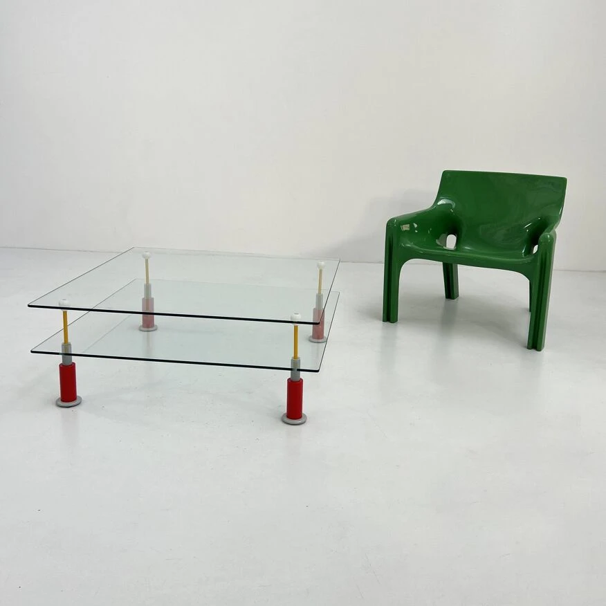 Postmodern Glass Coffee Table With Floating Pane, 1980s 1 Postmodern Glass Coffee Table With Floating Pane, 1980s