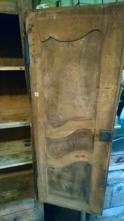 Old Bressane Wardrobe In Walnut And Beech -Bookcases Sales 87f15562 b90d 481c 9d3d 0df3bf8e0277