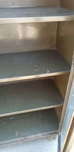 Old Green Glazed Metal Cabinet -Bookcases Sales 8a046035 d931 4003 baf1 f10da0e39db2