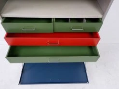 Gispen 5600 Industrial Cabinet, 1950s -Bookcases Sales 8a14c90b 245c 4cd0 a012 7e5218abc0dd