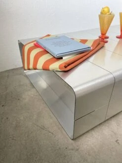 80s Brushed Metal Coffee Table -Bookcases Sales 92d2e486 3d94 402e 8e4e 0a85e4c72e20