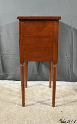 Small Mahogany Living Room Table, Louis XVI Period – Late 18th Century -Bookcases Sales 93e5cdc5 a57f 43e8 bbb9 784deb97f812