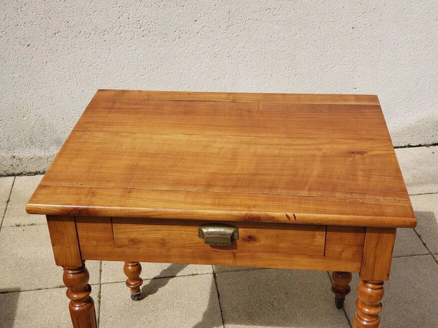 Side Table Or Small Desk With Chair 11 Side Table Or Small Desk With Chair - Image 11