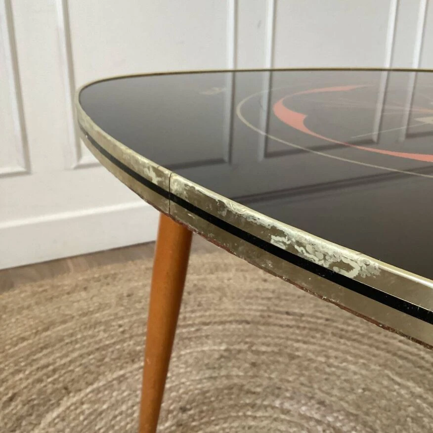 Vintage Pedestal Table 4 Vintage Pedestal Table - Image 4