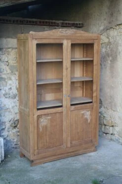 Showcase -Bookcases Sales 9478461c 74d9 4675 85a8 c290433518f2