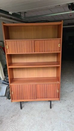 Old Bookcase / Vintage Furniture From The 70s -Bookcases Sales 950483fd 0d6b 48db b806 7e1ad1c1a8ba