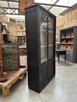 Museum Display Case Early 20th Century -Bookcases Sales 953b1a27 331e 499c 9127 53920b79af4f