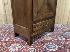Rustic Bonnetière In 20th Century Chestnut -Bookcases Sales 9a6f11c4 0fa2 41ef bb6a d7f235a494e5