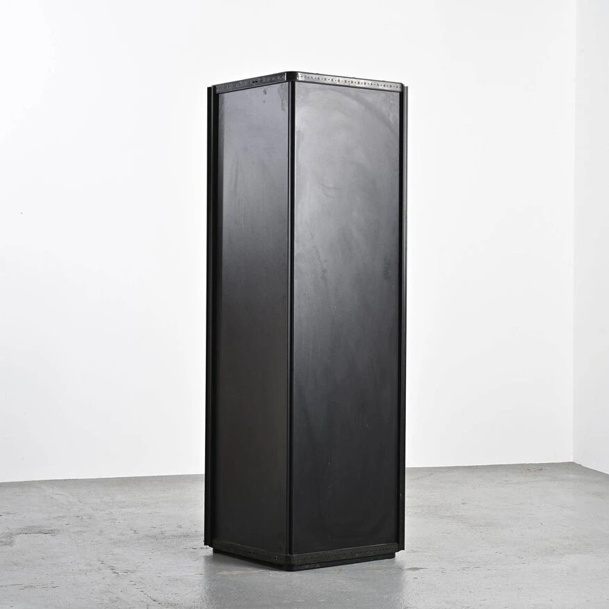 Postmodern Wardrobe Model 04-01 By Johann Munz For Wogg, 1989 10 Postmodern Wardrobe Model 04-01 By Johann Munz For Wogg, 1989 - Image 10