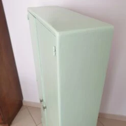 Parisian Style Wardrobe / Furniture From The 50s/60s -Bookcases Sales 9cce2862 b040 4dc9 a09f 23a9cea0e45e