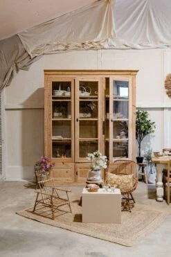 Vintage Wooden Workshop Display Case “Catherine” 23 Vintage Wooden Workshop Display Case “Catherine” -Bookcases Sales 9f0eabca 5047 4de9 a1c6 ca9ccfd48664