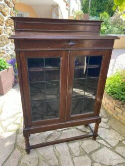 Old 2-door Display Case -Bookcases Sales 9f6e2b53 b4cf 4ebe be5d f0ea86f0626a