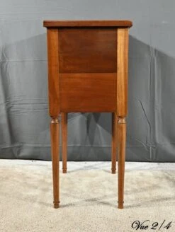 Small Mahogany Living Room Table, Louis XVI Period – Late 18th Century -Bookcases Sales 9f778fb3 637f 4d64 9076 09bf255b81f5