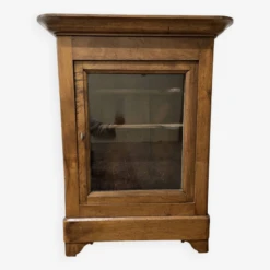 Verriot Or Walnut Display Case 18 Verriot Or Walnut Display Case -Bookcases Sales a04d19ec b1b8 48c5 bb7a a125a0a12c08