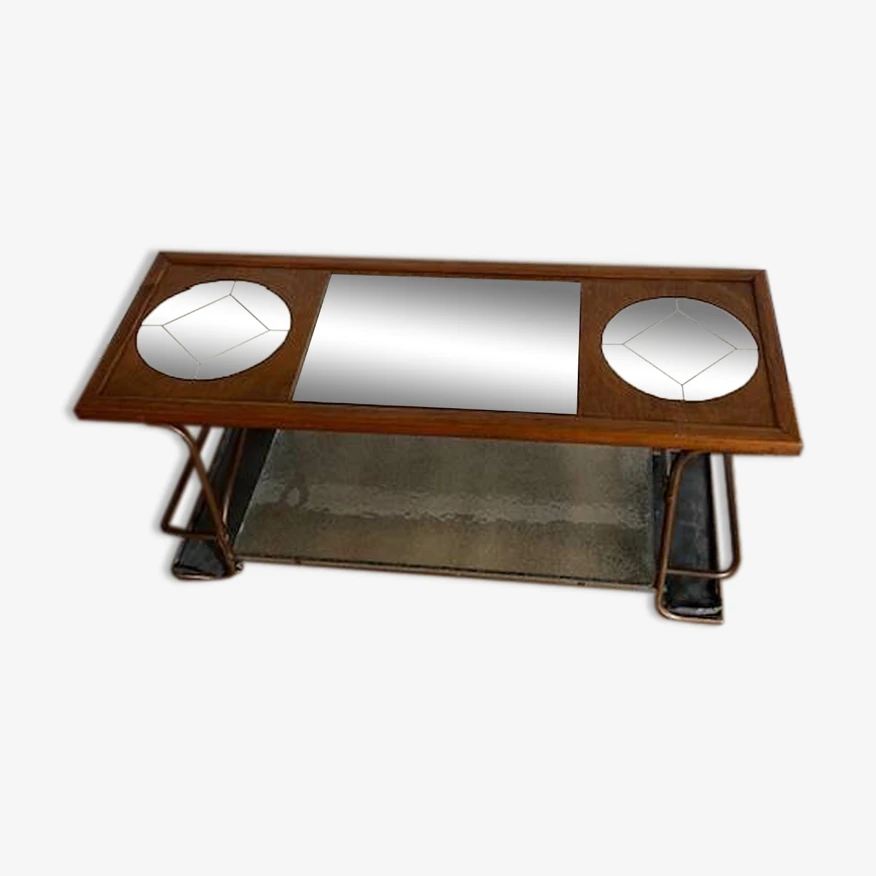 Handcrafted And Functional Coffee Table 5 Handcrafted And Functional Coffee Table - Image 5