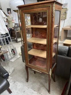 Napoleon III Window 19th -Bookcases Sales a4ec0592 481c 4294 b8b8 af85431b869d