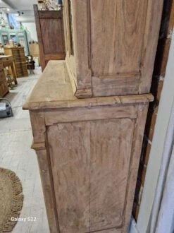 Two-body Glass Unit -Bookcases Sales aad68648 e3e3 4723 b1b4 70e79856d65c